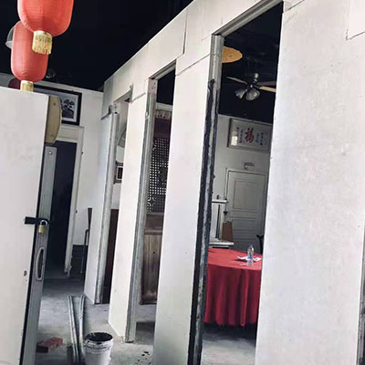 ���b�F(xi��n)��(ch��ng)